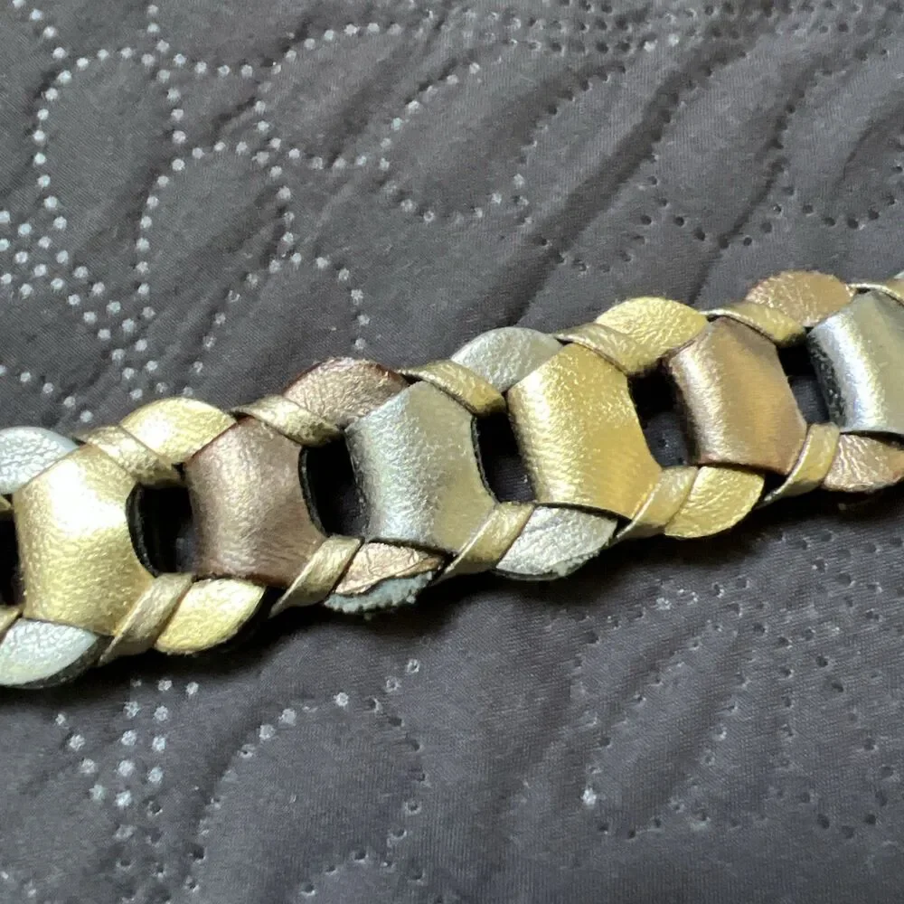 Vintage 70's Belt Adjustable Leather Metallic Glam Wrap Chain Gold Bronze Cream